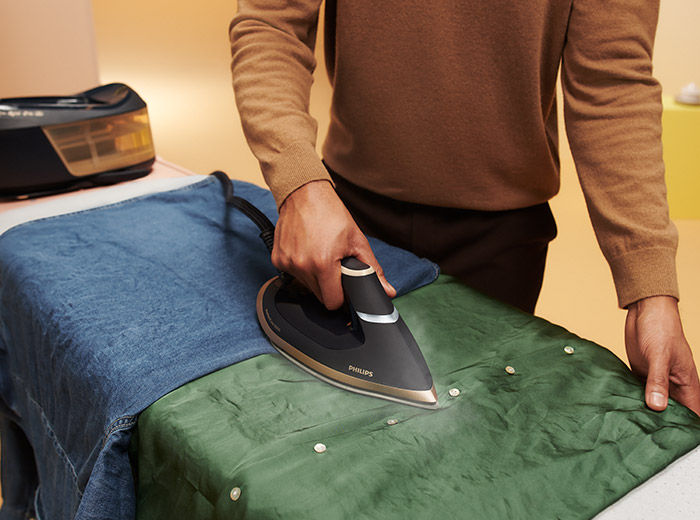 Silit&auml; kaikki farkuista silkkiin ilman l&auml;mp&ouml;tila-asetuksia