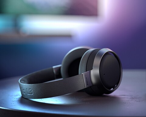 Philips Fidelio -kuulokkeet ja soundbarit