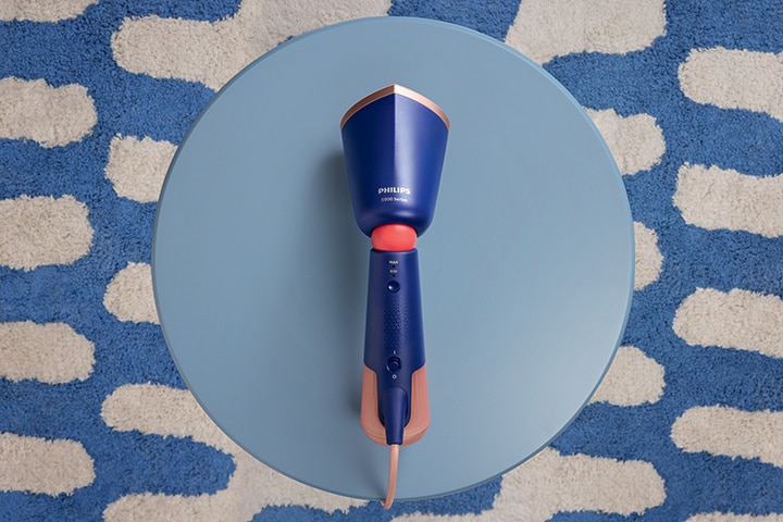 Katso, miten kannettava Philips 5000 Series -höyrystin toimii