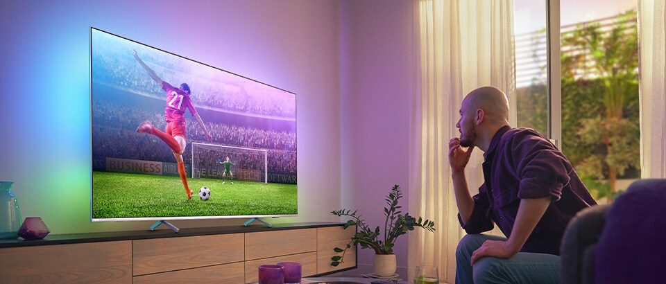 Philips Ambilight TV | Paras TV jalkapallon ja muun urheilun katseluun